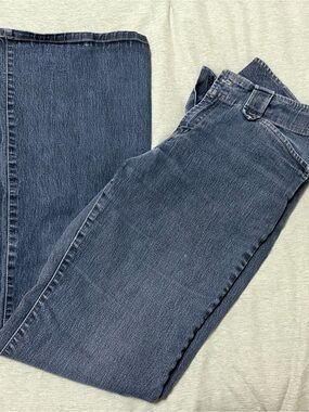 Y2K Style Bootcut Jeans Size 5 Suzy Shier